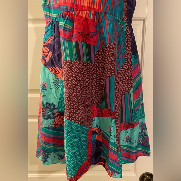 GUESS Silk Patchwork Dress size 7 - Picture 3 of 8